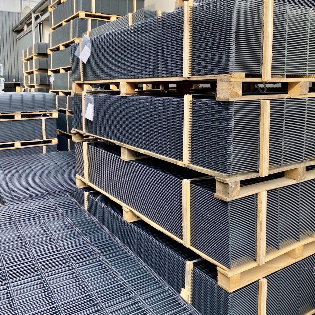 Crafting Captivating Headlines: Your awesome post title goes here